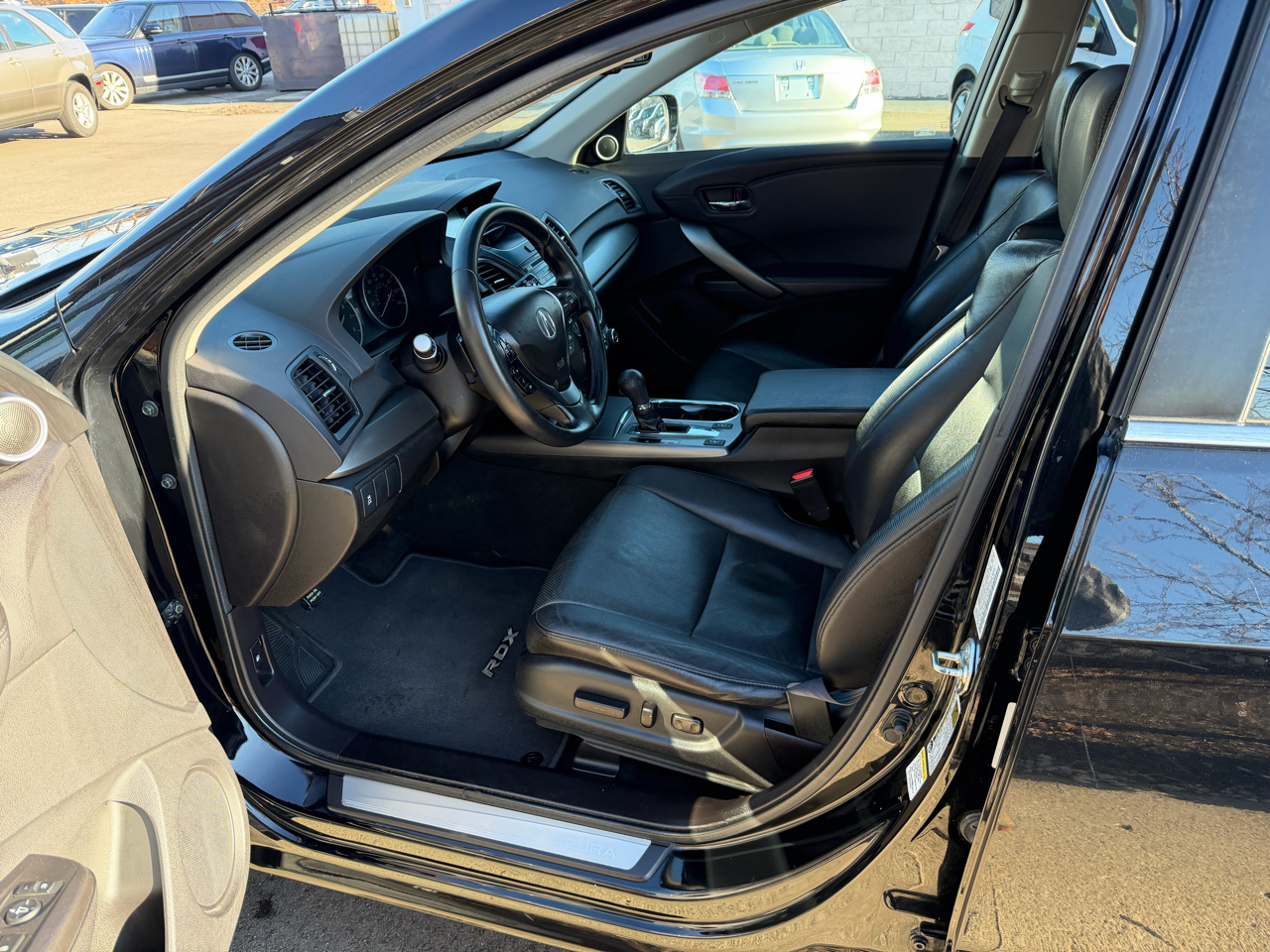 Acura RDX 6-Spd AT AWD 2013