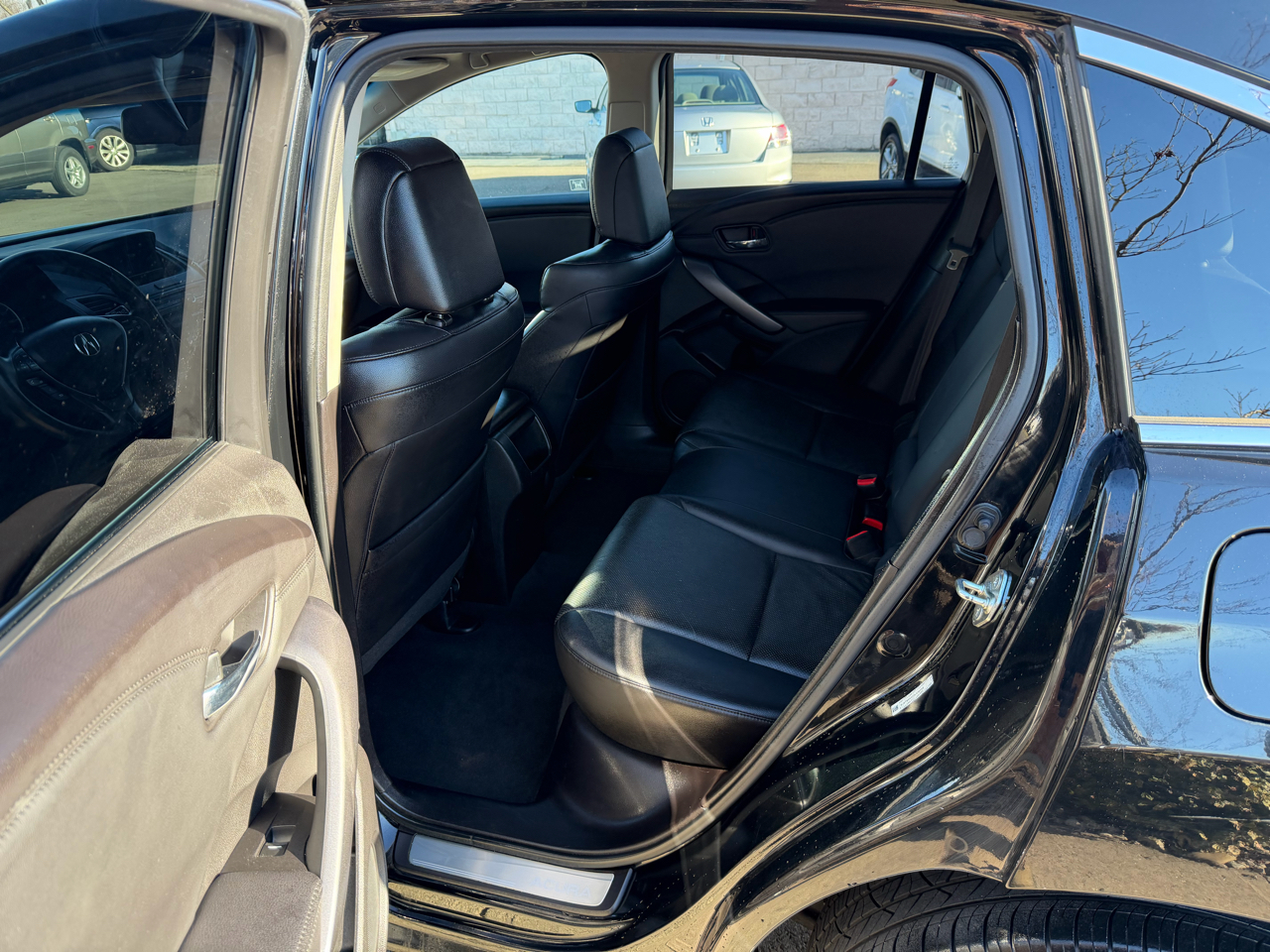 Acura RDX 6-Spd AT AWD 2013