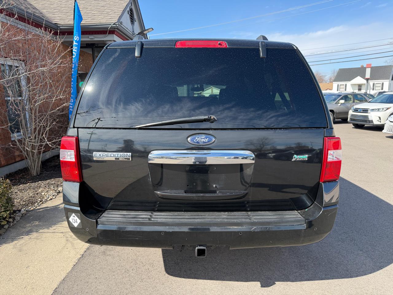 Ford Expedition EL Limited 4WD 2011