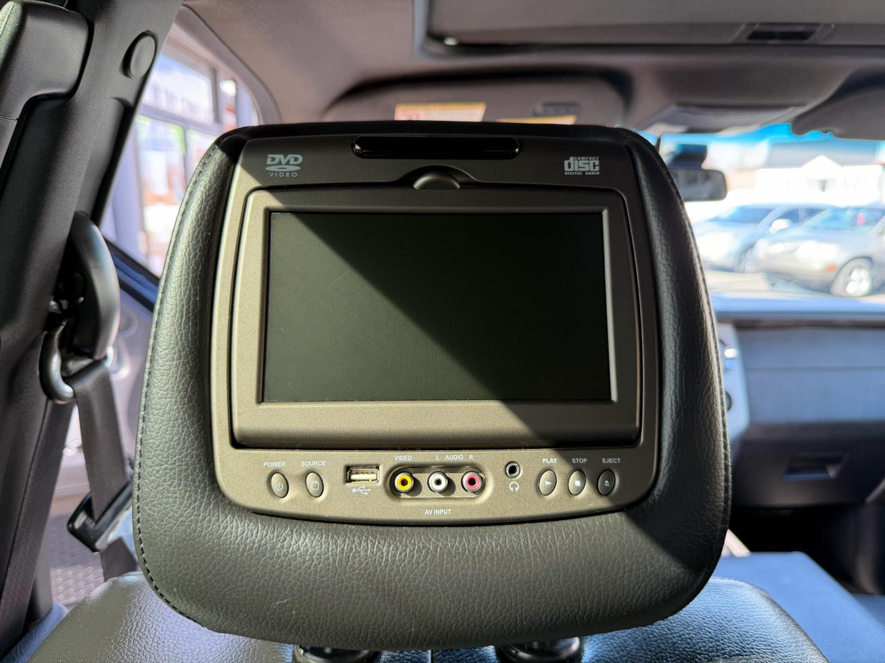 Ford Expedition EL Limited 4WD 2011