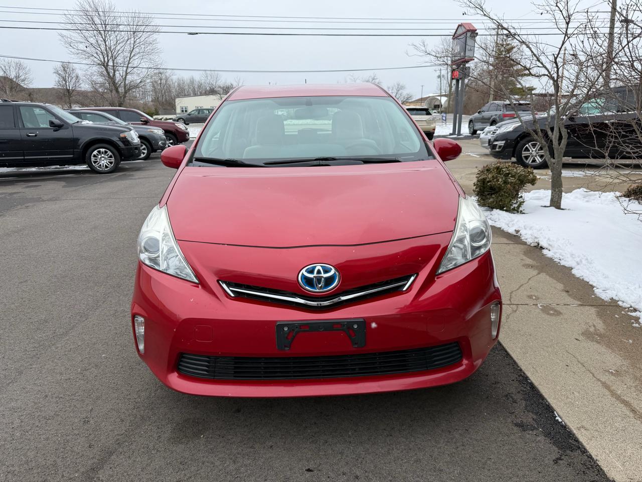Toyota Prius V Five 2013