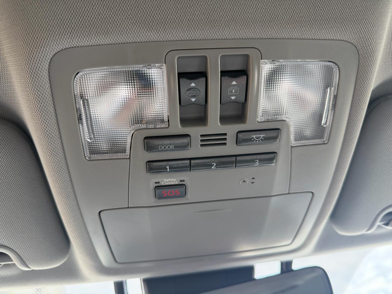 Toyota Highlander Hybrid Limited Platinum AWD 2017