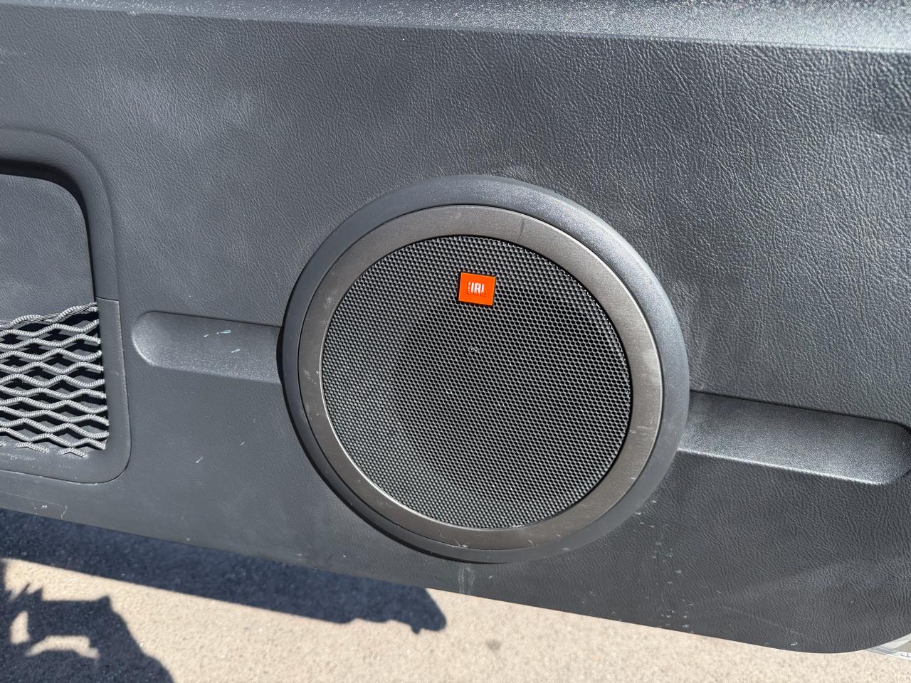 Toyota RAV4 Limited V6 2WD 2010