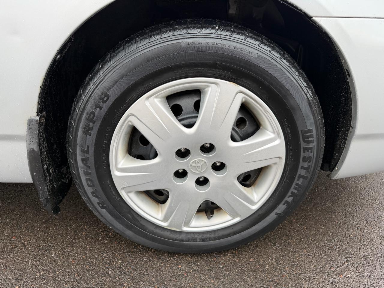 Toyota Corolla LE 2007