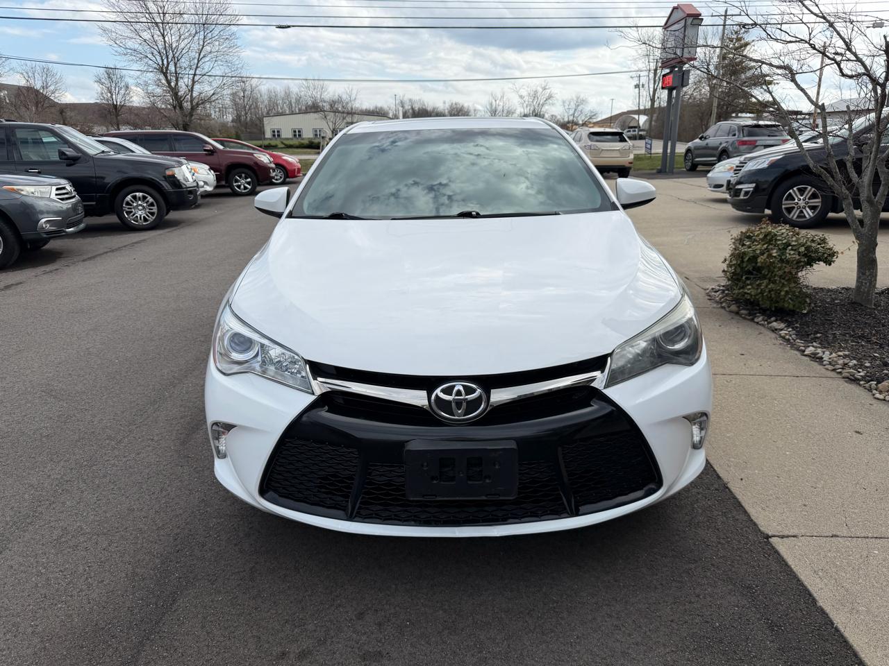 Toyota Camry SE 2015