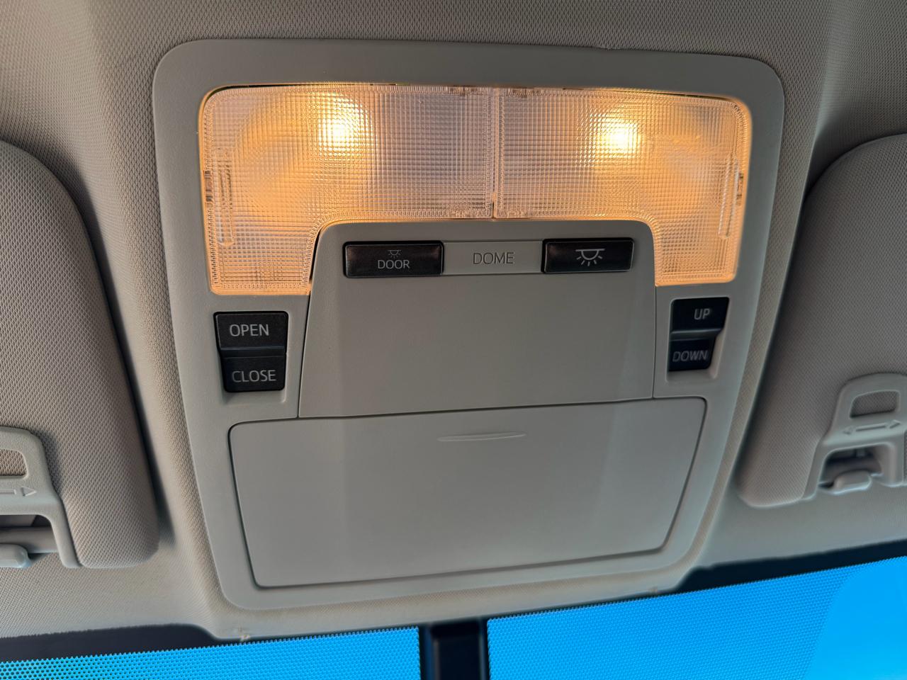 Toyota Avalon XLE Touring 2013