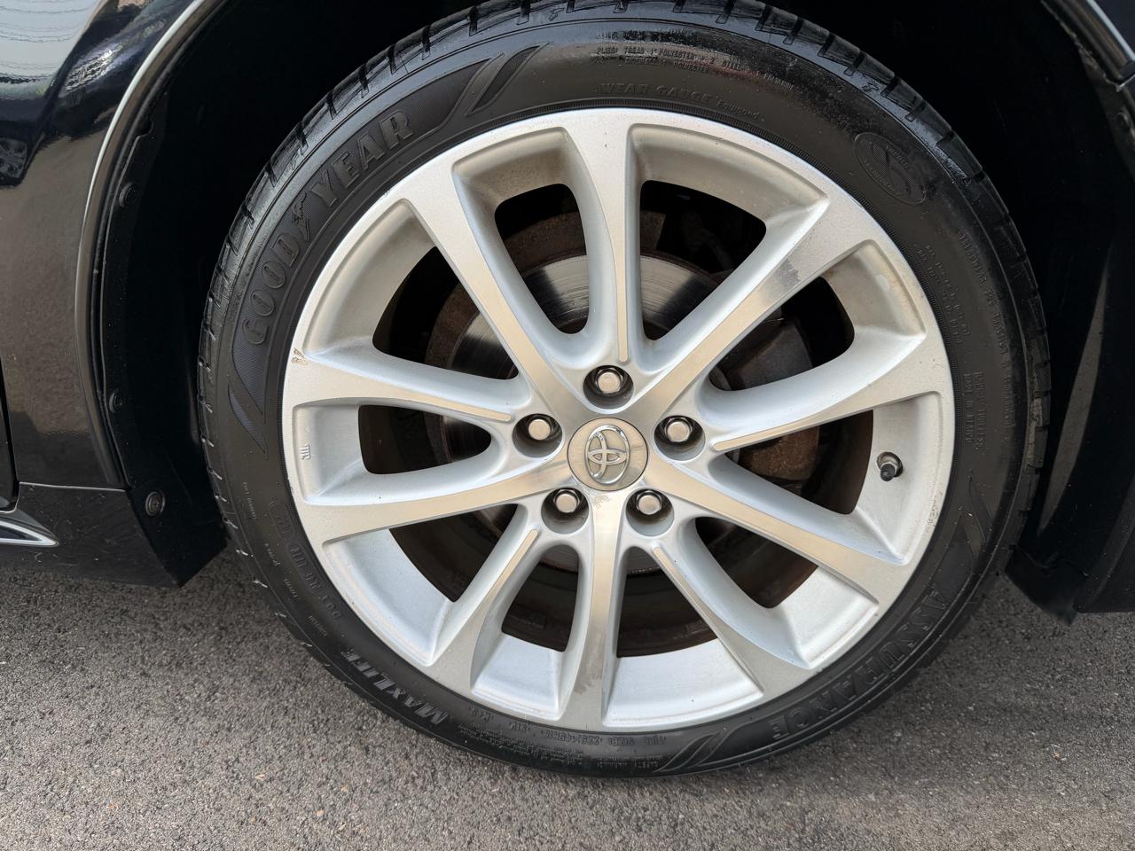 Toyota Avalon XLE Touring 2013