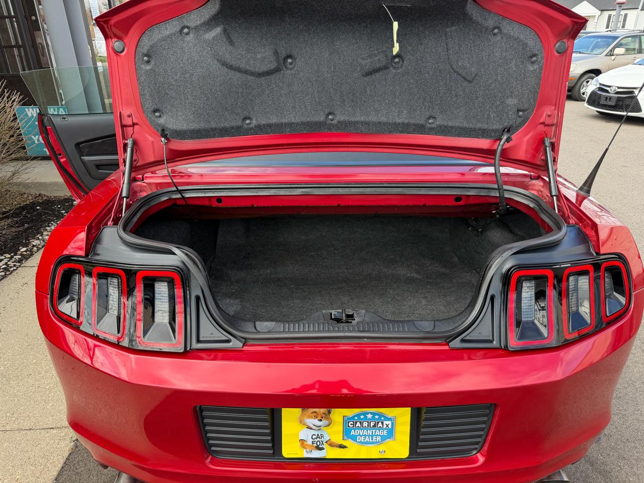 Ford Mustang V6 Convertible 2013