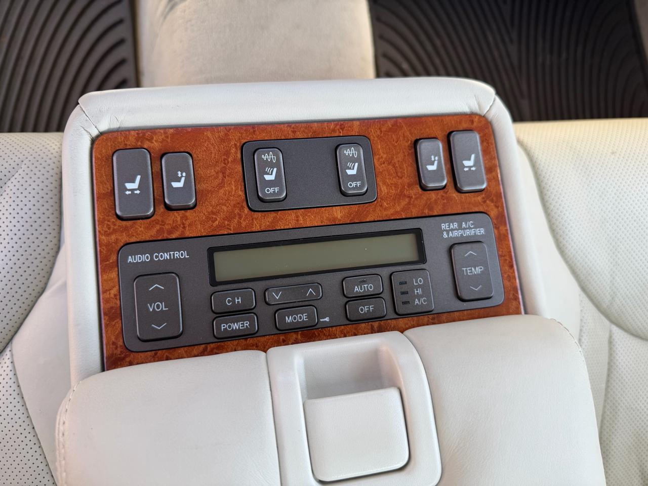 Lexus LS 430 Sedan 2005