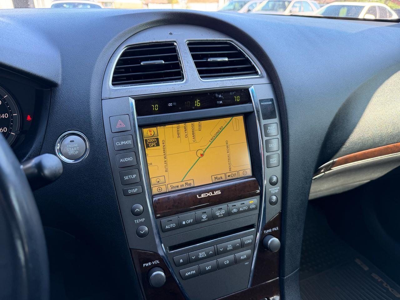 Lexus ES 350 Sedan 2010