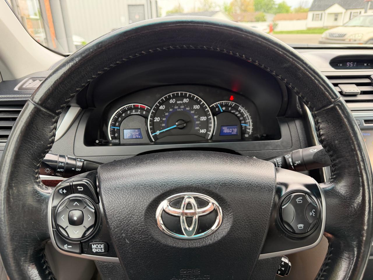 Toyota Camry XLE 2014