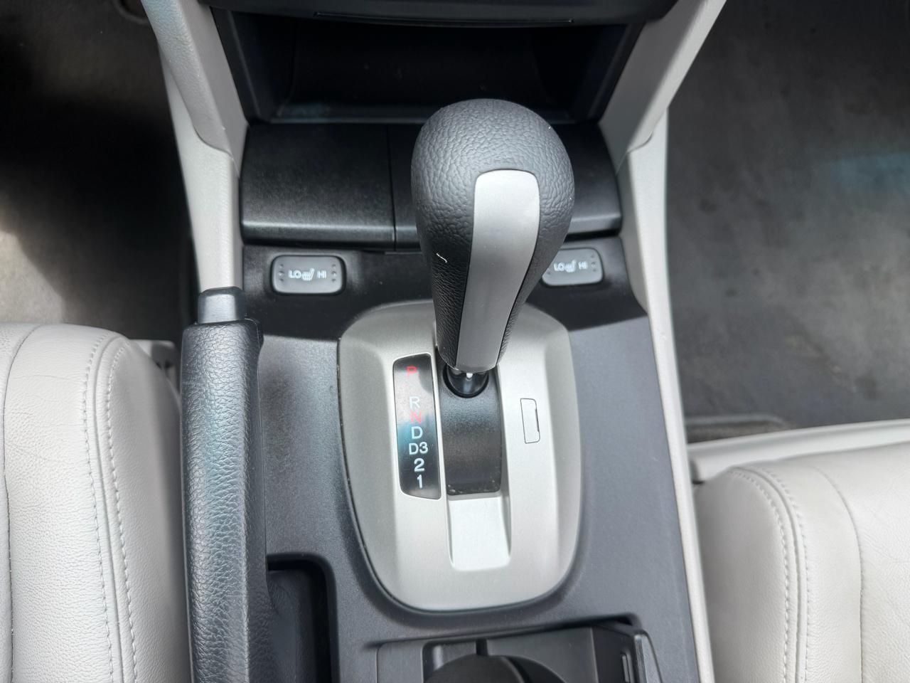 Honda Accord EX-L V-6 Sedan AT 2010
