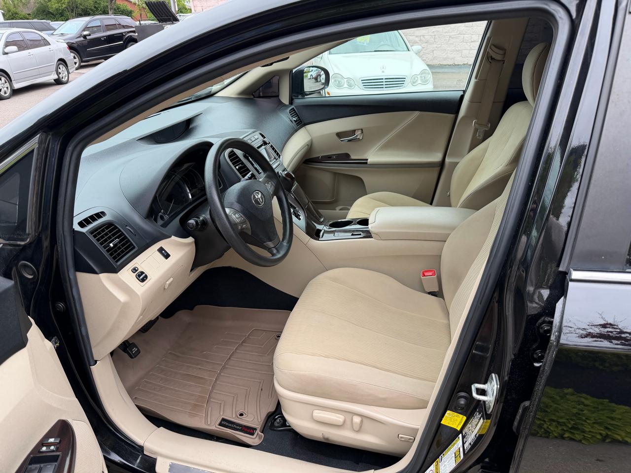 Toyota Venza  2011