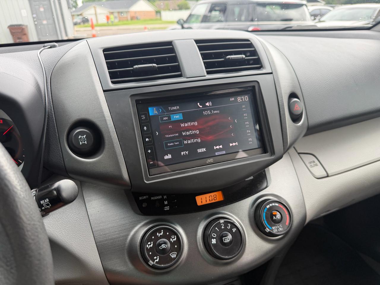 Toyota RAV4 Base I4 4WD 2012
