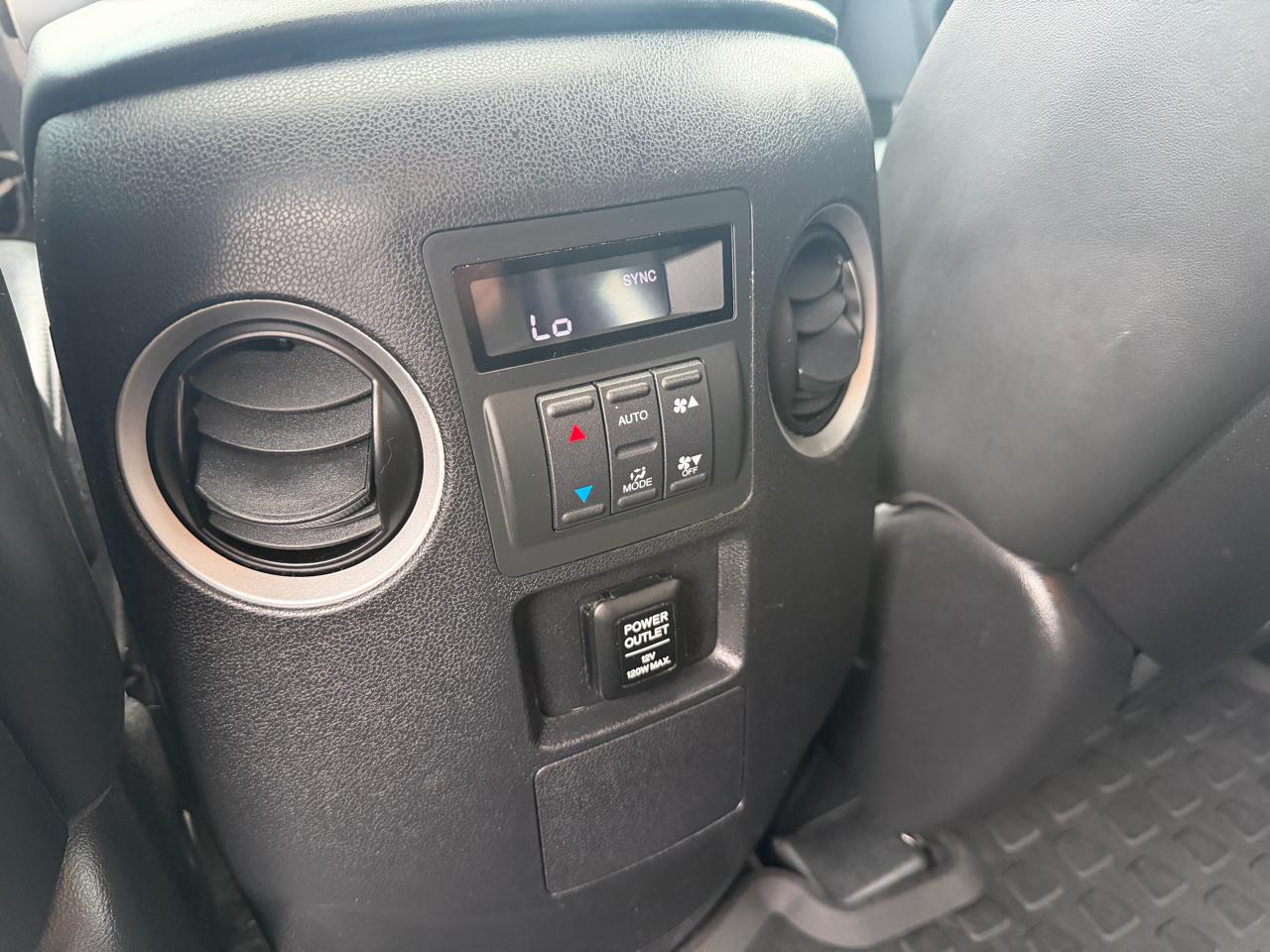 Honda Pilot EX-L 4WD 5-Spd AT 2011
