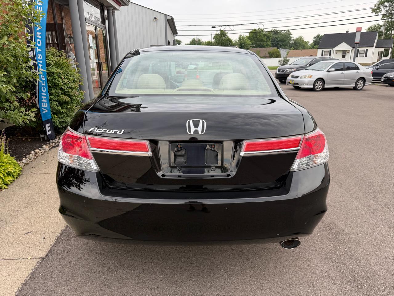 Honda Accord LX-P Sedan AT 2012