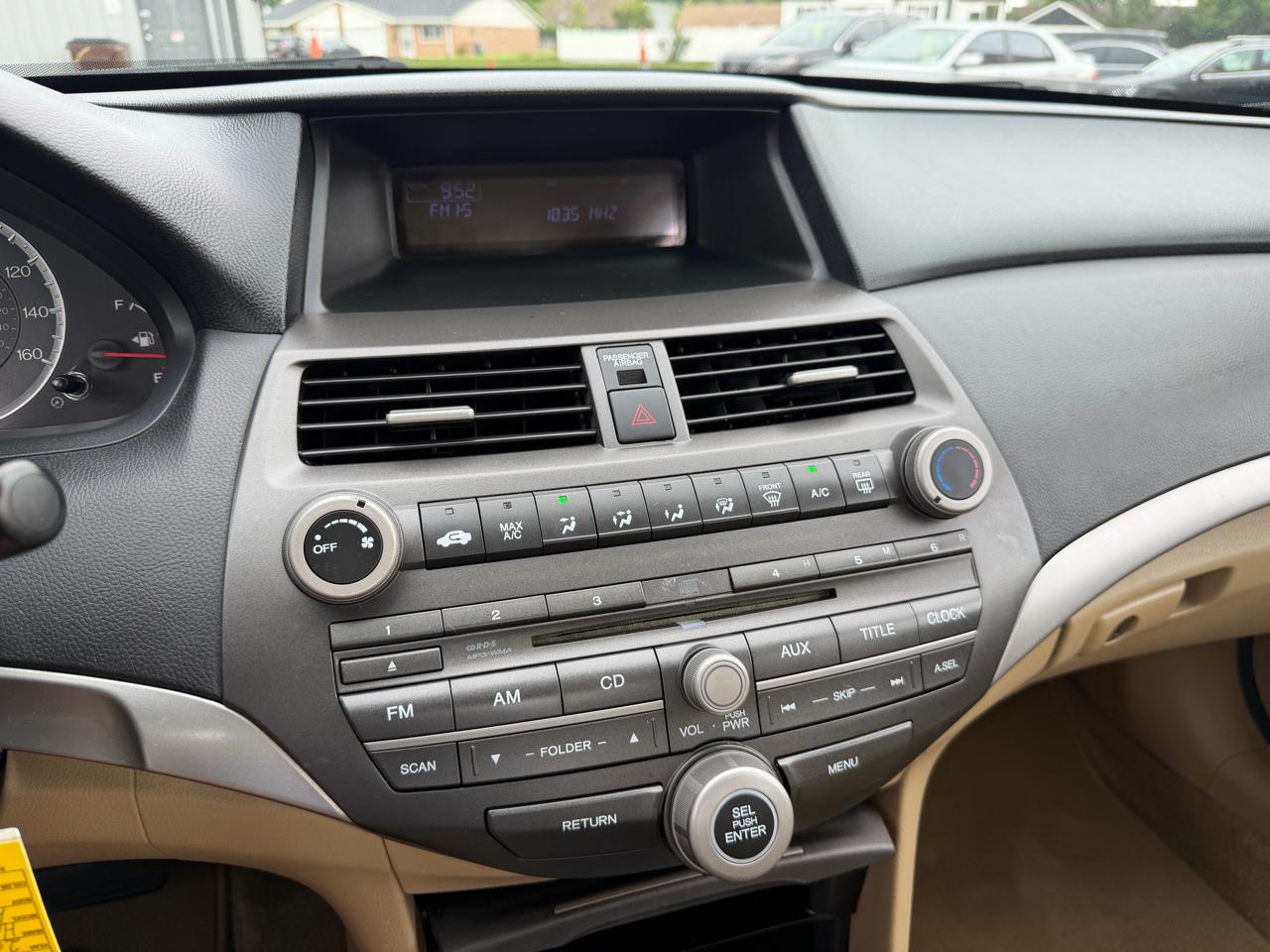 Honda Accord LX-P Sedan AT 2012