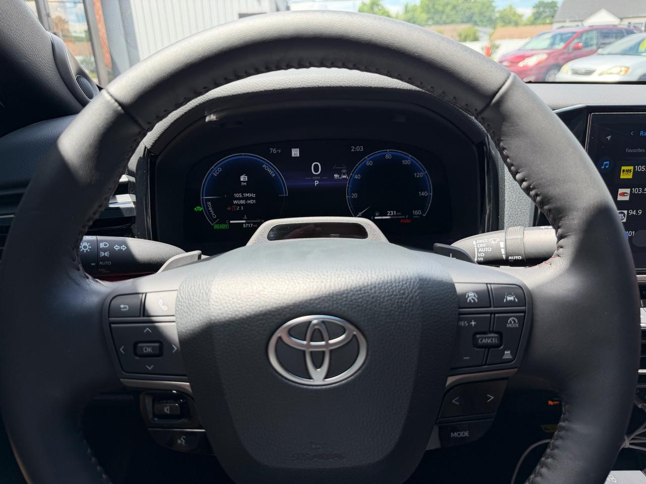 Toyota Camry Hybrid XSE 2026