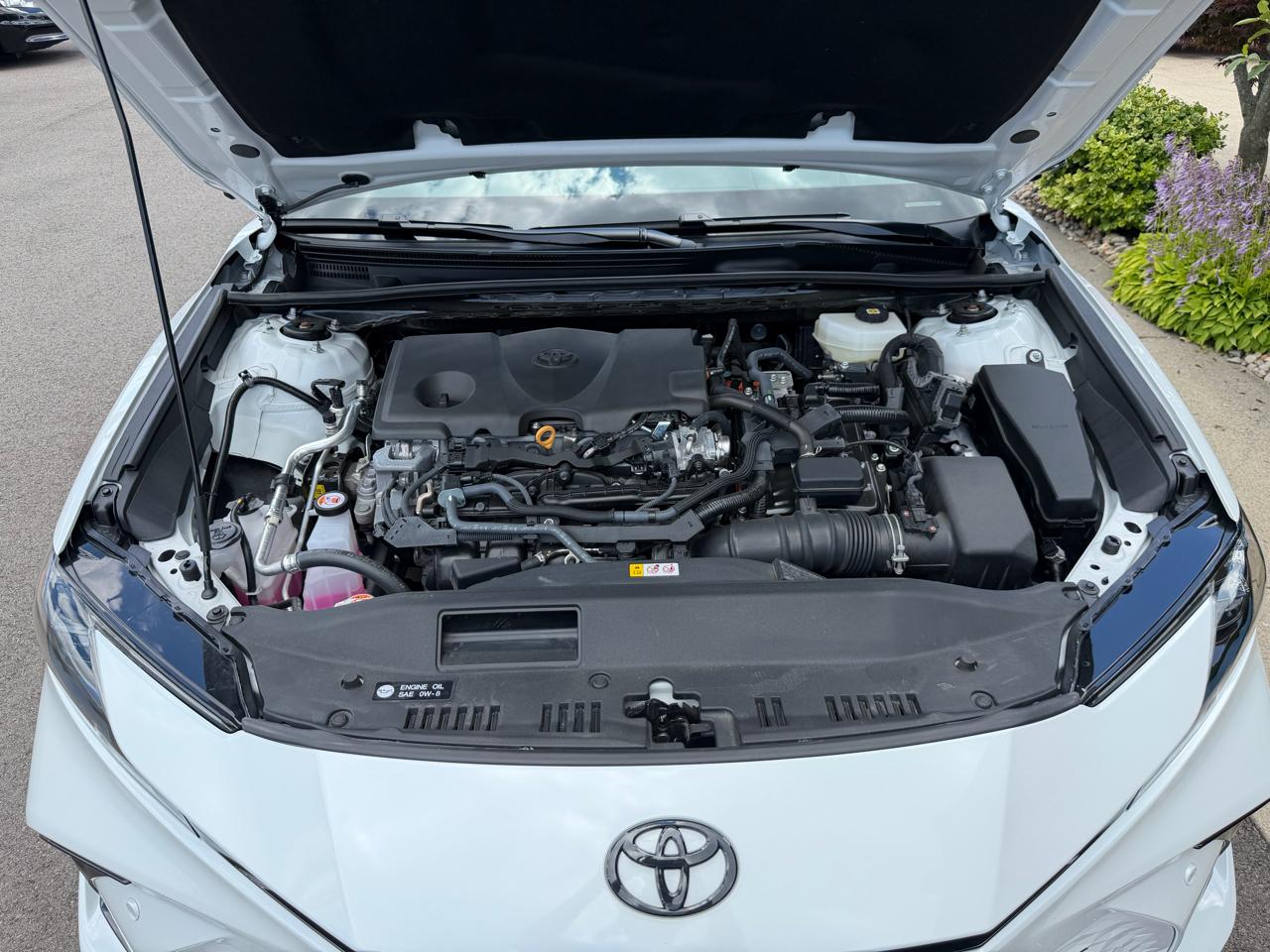 Toyota Camry Hybrid XSE 2026