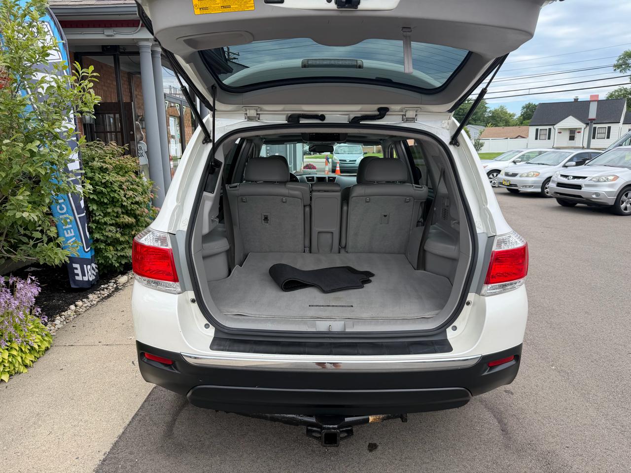 Toyota Highlander Limited 4WD 2013