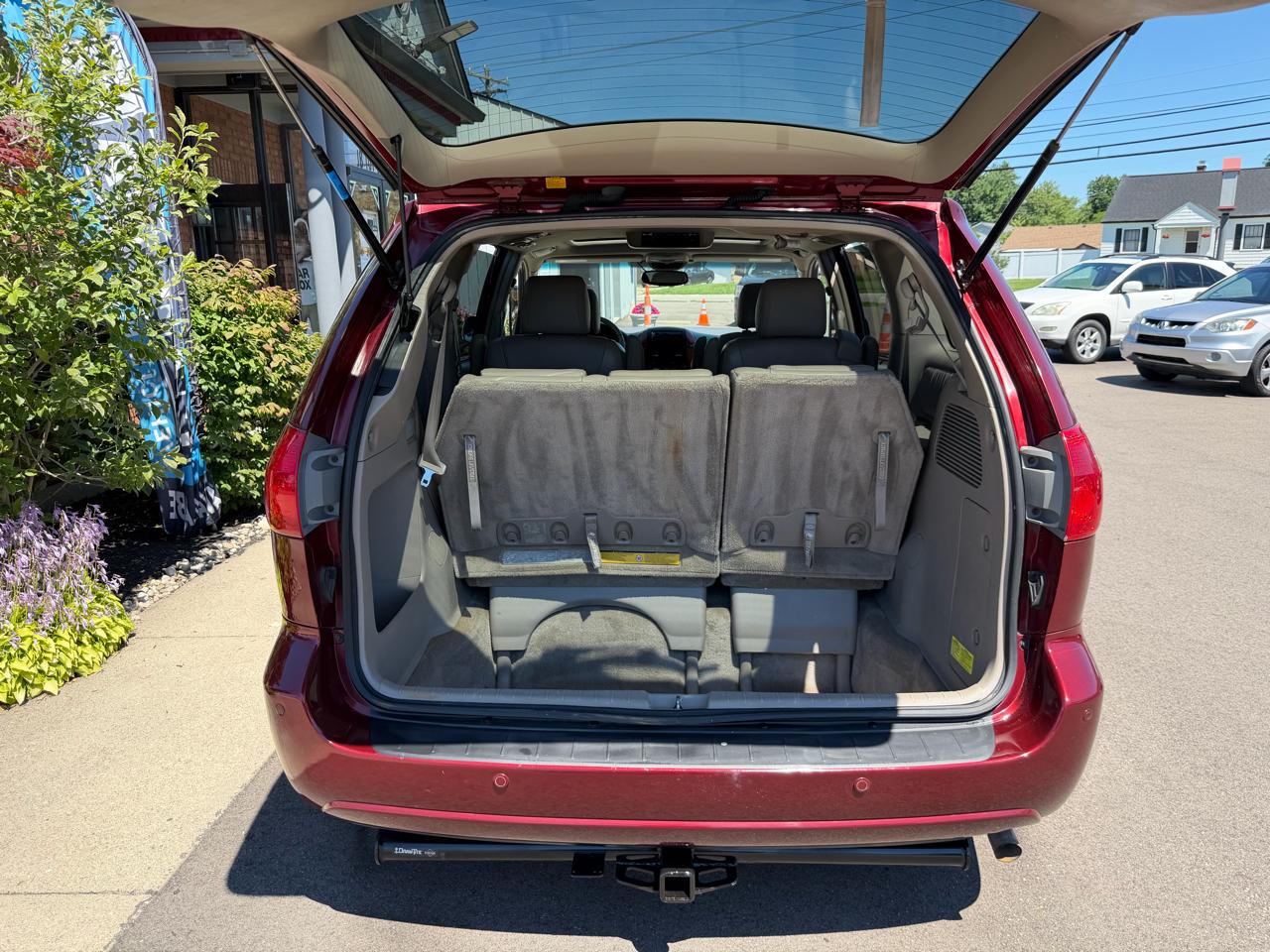 Toyota Sienna XLE Limited FWD 2008