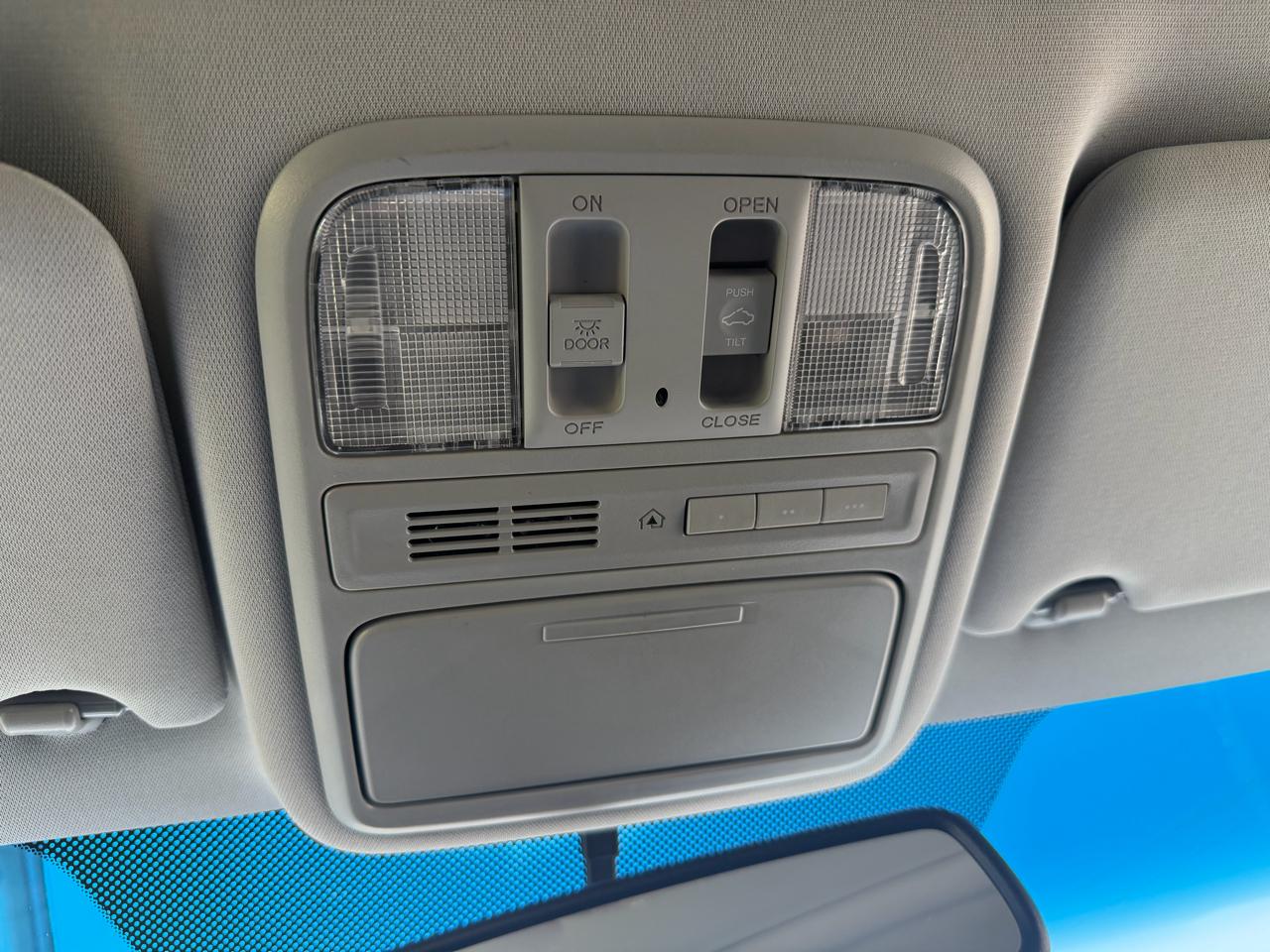 Honda Pilot EX-L 4WD 5-Spd AT with Navigation 2012
