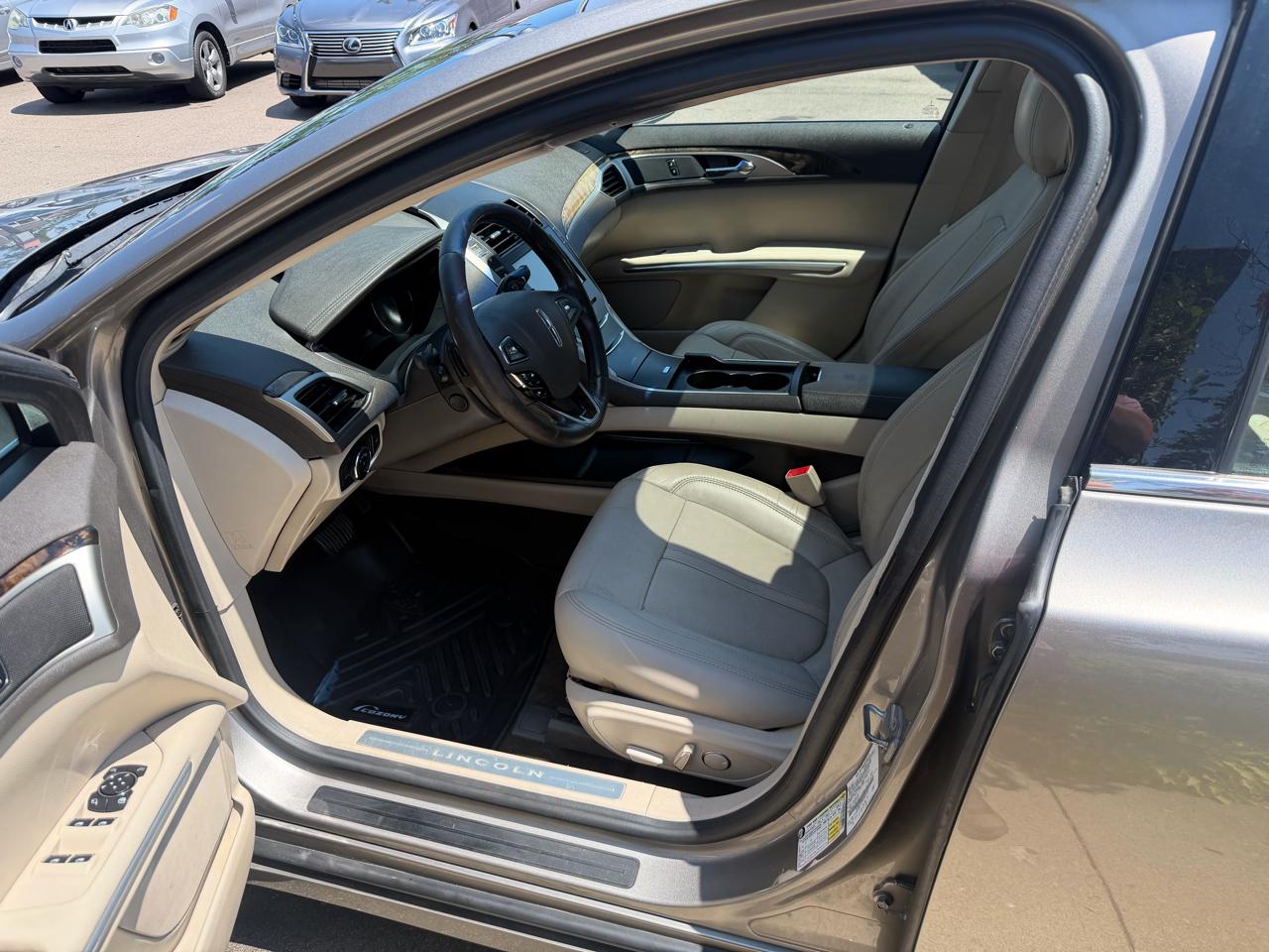 Lincoln MKZ FWD 2016