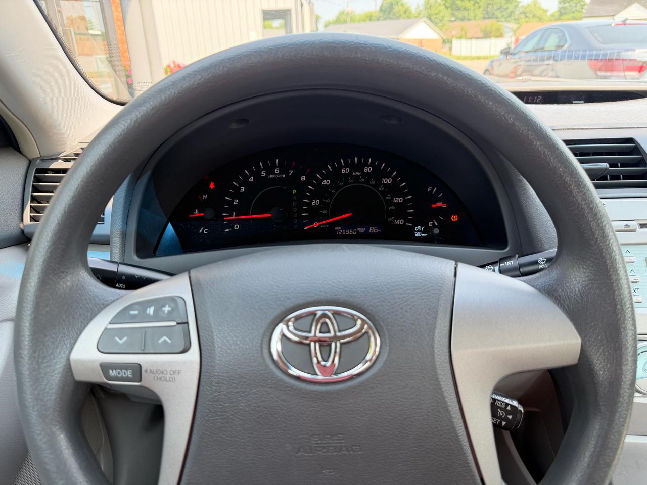 Toyota Camry LE 5-Spd AT 2009