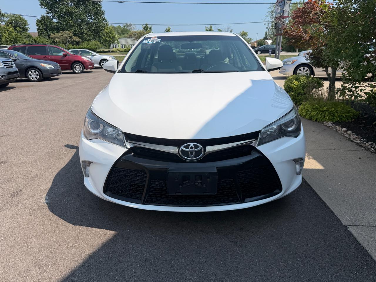 Toyota Camry SE 2017