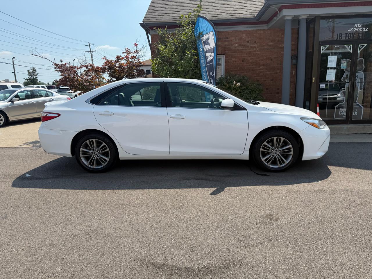 Toyota Camry SE 2017