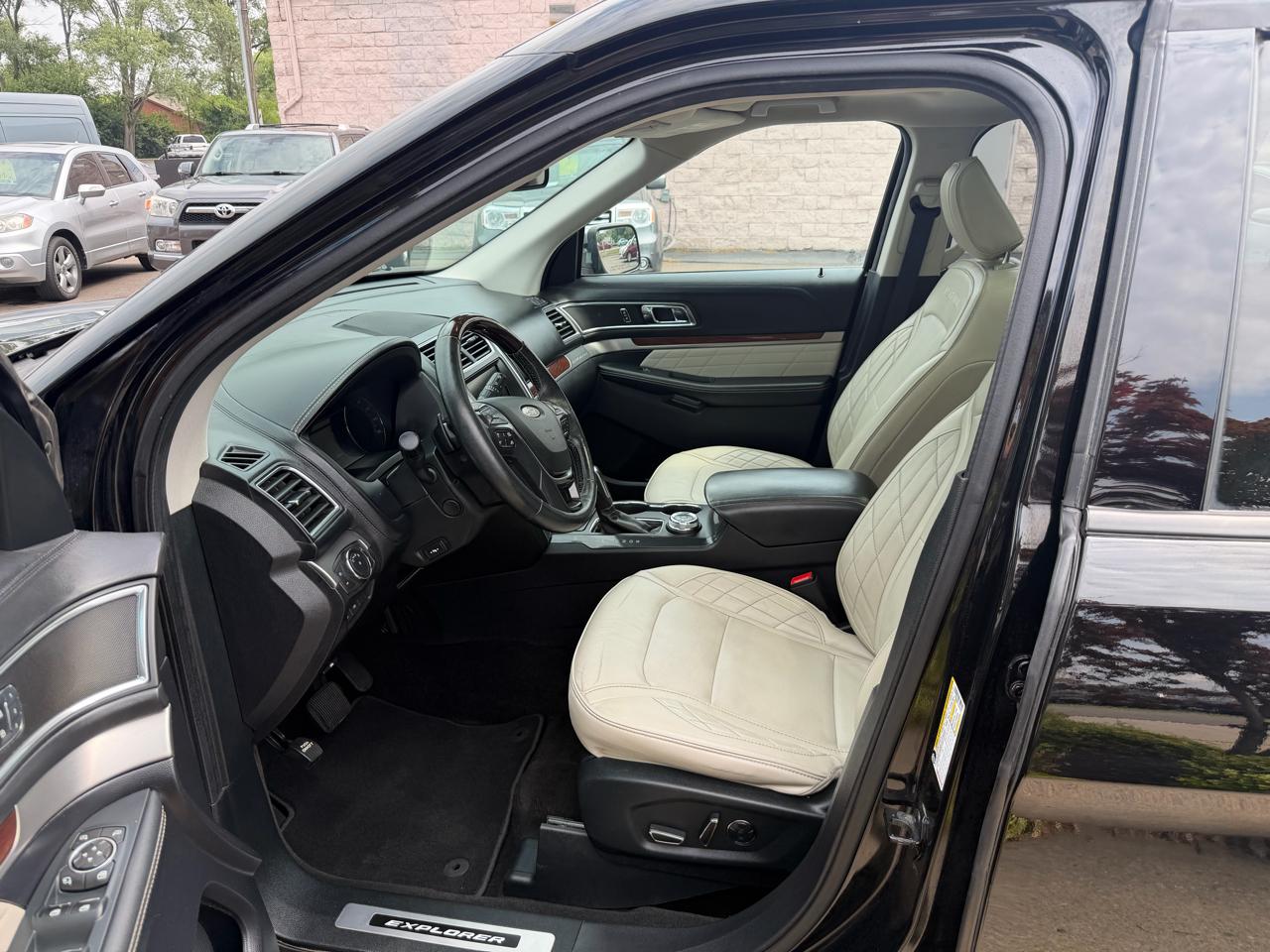 Ford Explorer Platinum AWD 2018