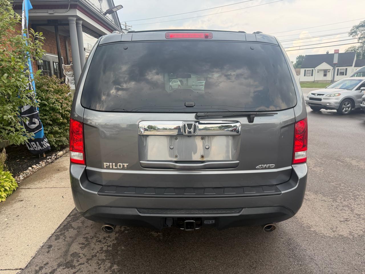 Honda Pilot EX-L 4WD 5-Spd AT with Navigation 2012