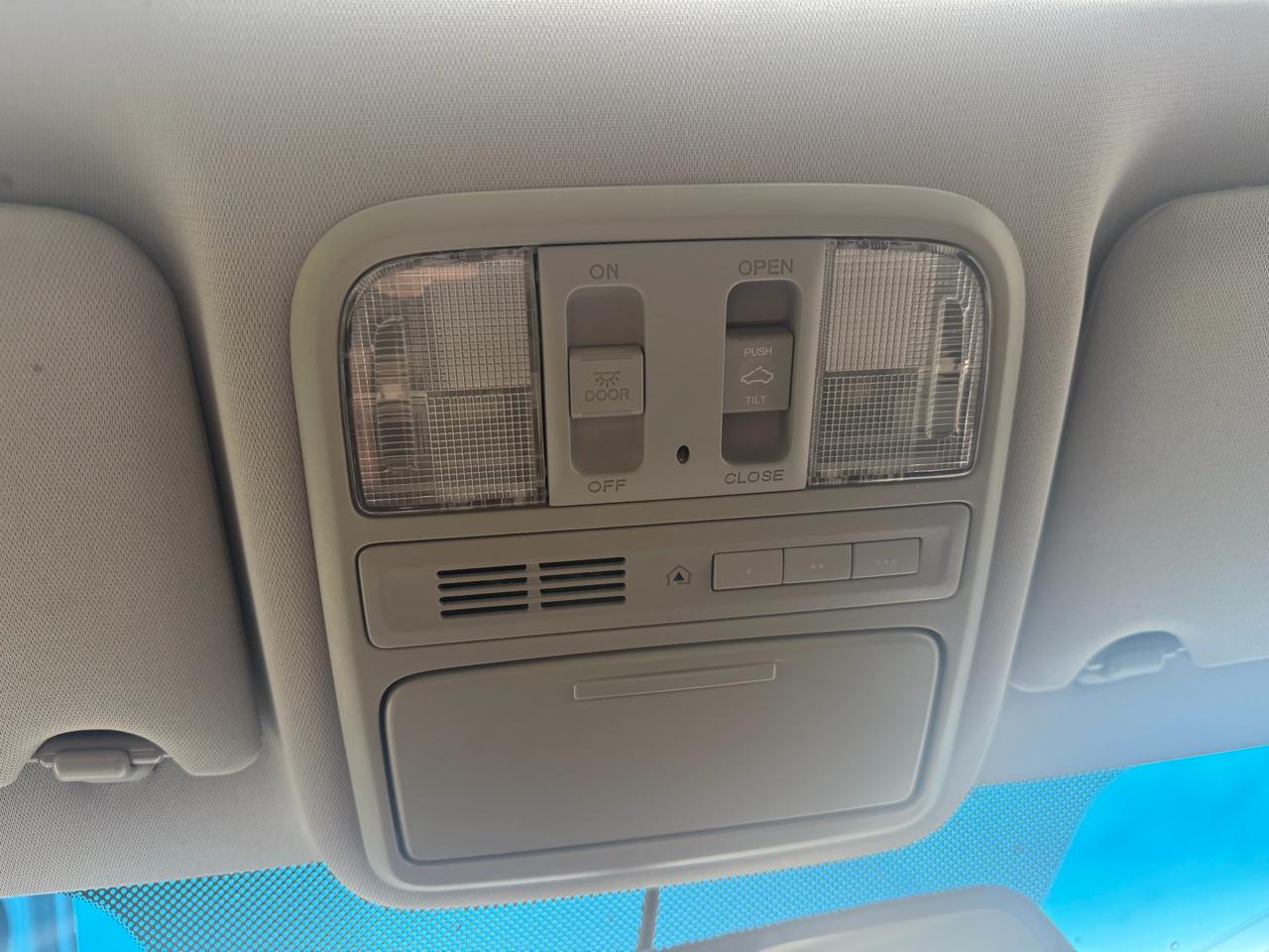 Honda Pilot EX-L 4WD 5-Spd AT with Navigation 2012