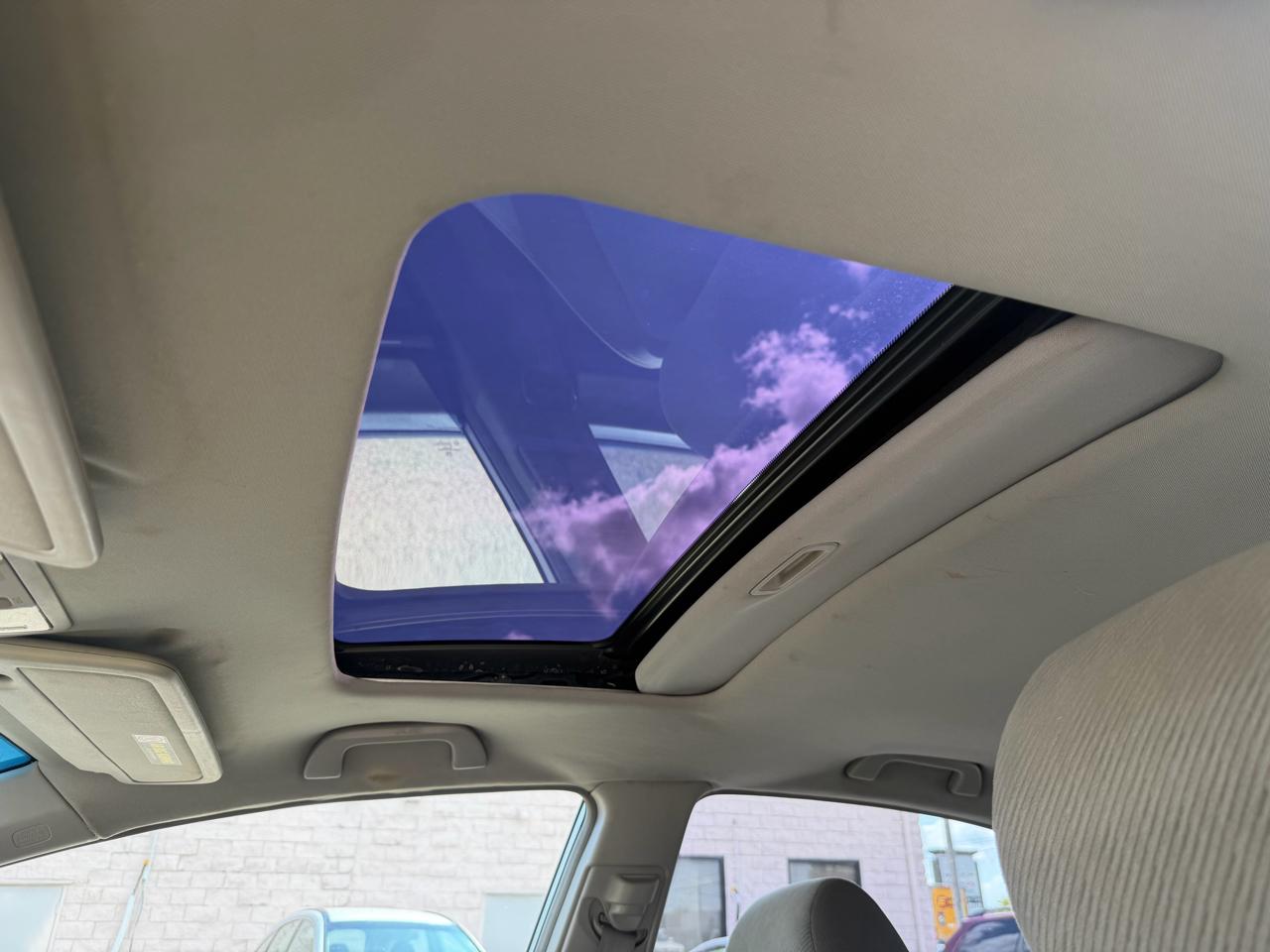 Honda Civic EX Sedan 5-Speed AT 2011