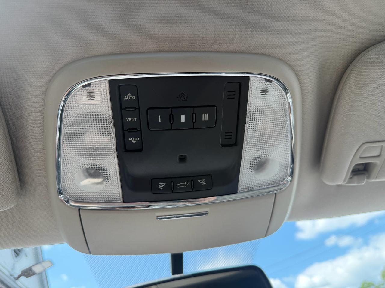 Jeep Grand Cherokee Laredo 4WD 2013