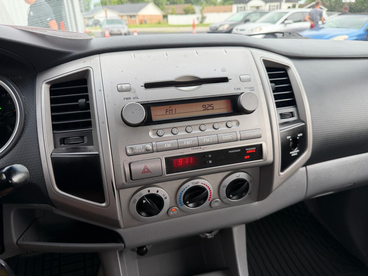 Toyota Tacoma Access Cab I4 Automatic 2WD 2005