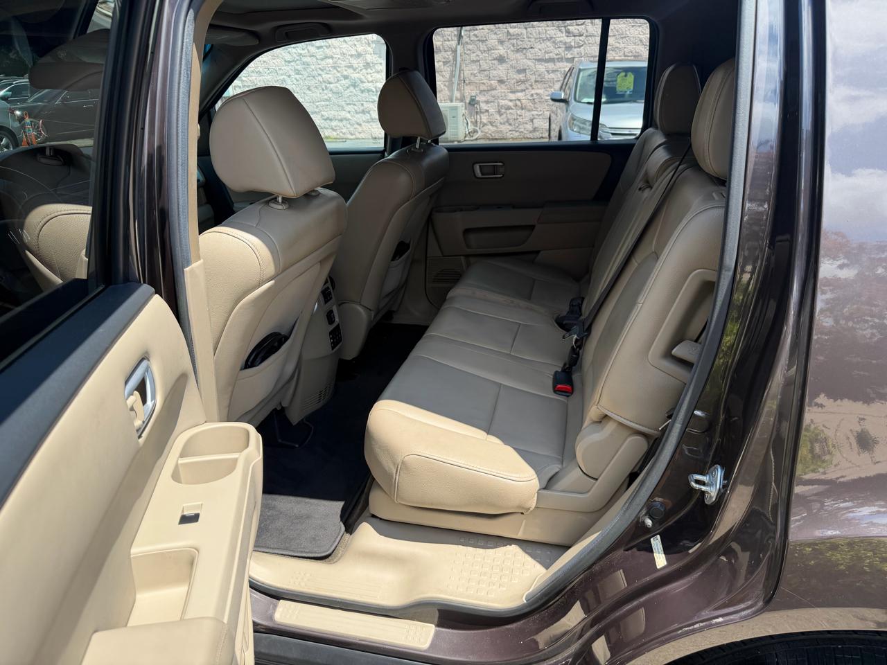 Honda Pilot EX-L 4WD 5-Spd AT with DVD 2013