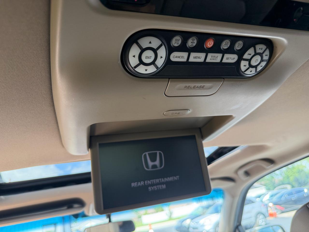 Honda Pilot EX-L 4WD 5-Spd AT with DVD 2013