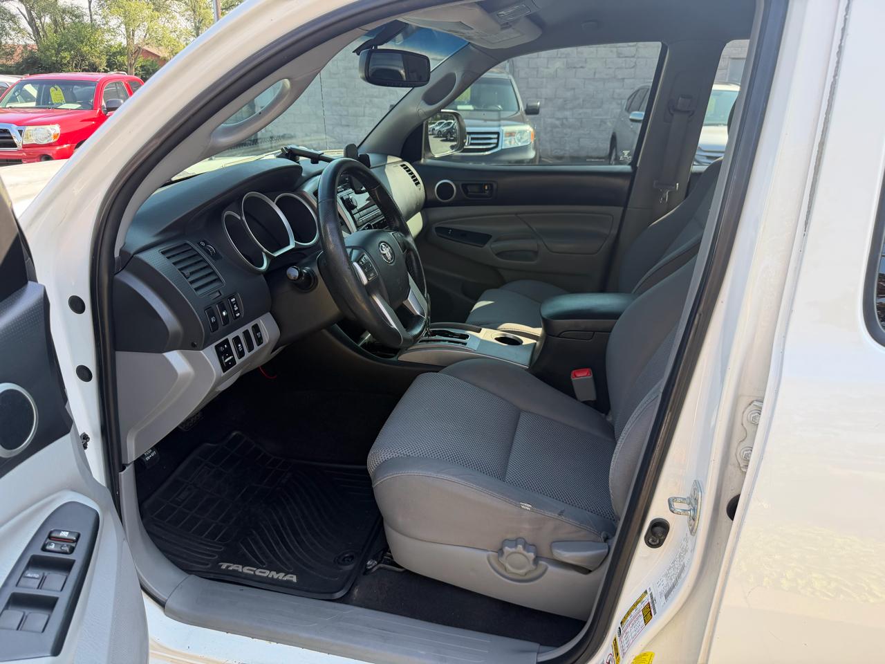 Toyota Tacoma Double Cab V6 4WD 2012