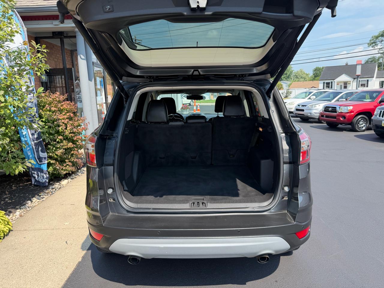 Ford Escape Titanium FWD 2017