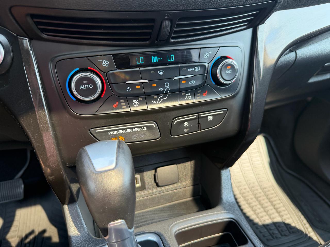 Ford Escape Titanium FWD 2017