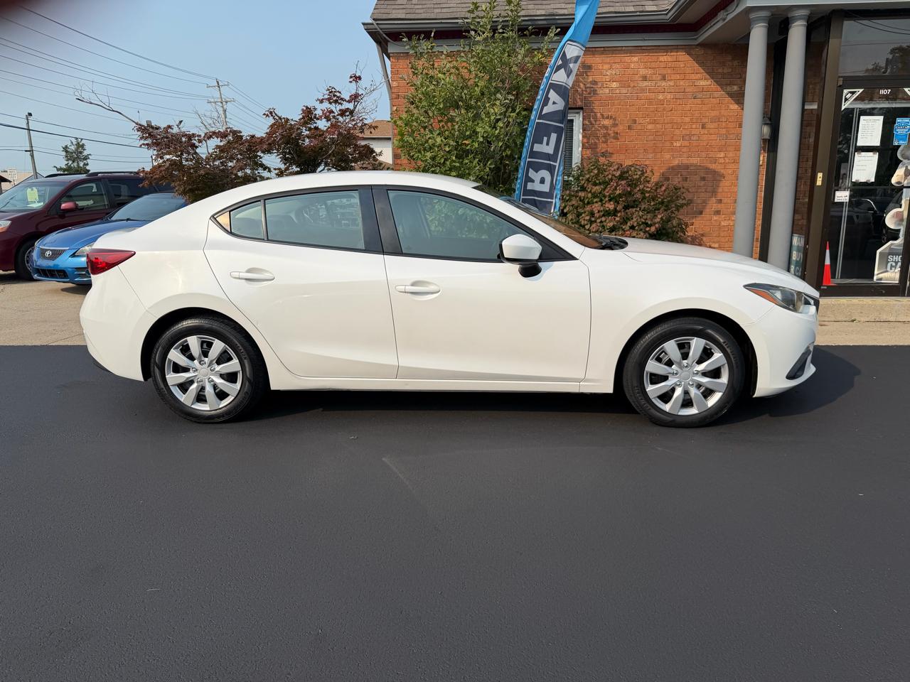 Mazda MAZDA3 i Sport AT 4-Door 2014