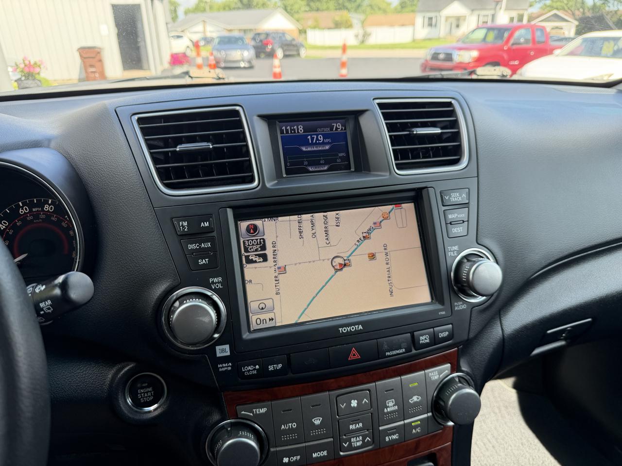 Toyota Highlander Limited 4WD 2011