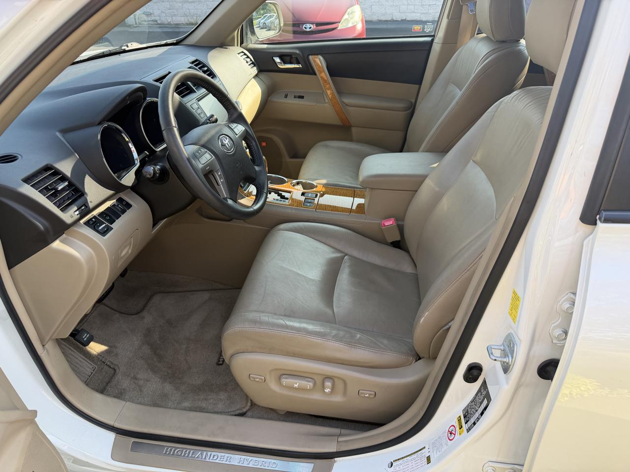 Toyota Highlander Hybrid Limited 4WD 2010