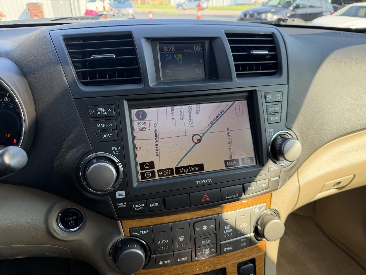 Toyota Highlander Hybrid Limited 4WD 2010