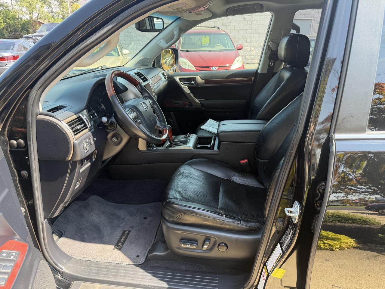Lexus GX 460 Sport Utility 2012