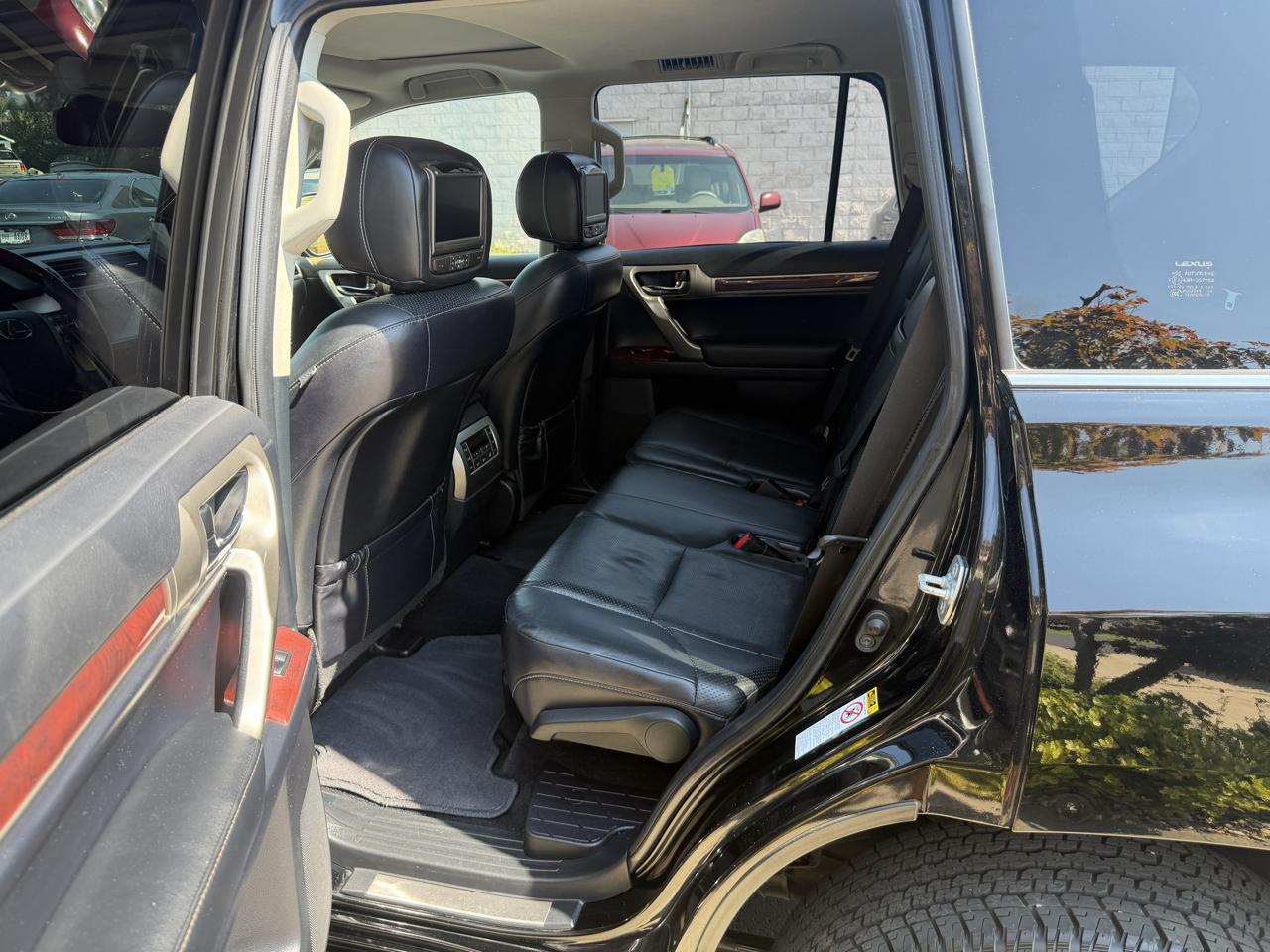 Lexus GX 460 Sport Utility 2012
