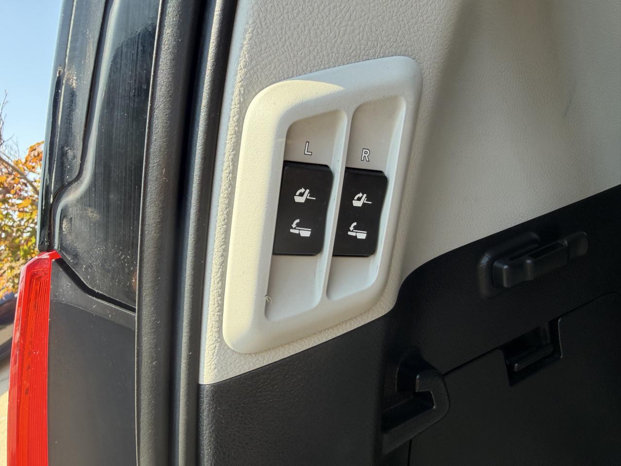 Lexus GX 460 Sport Utility 2012