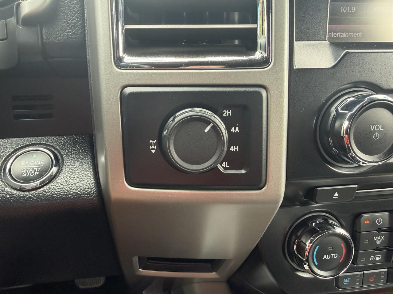 Ford F-150 Lariat SuperCrew 5.5-ft. Bed 4WD 2015