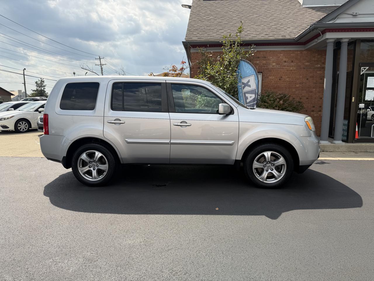 Honda Pilot EX-L 4WD 5-Spd AT with DVD 2014